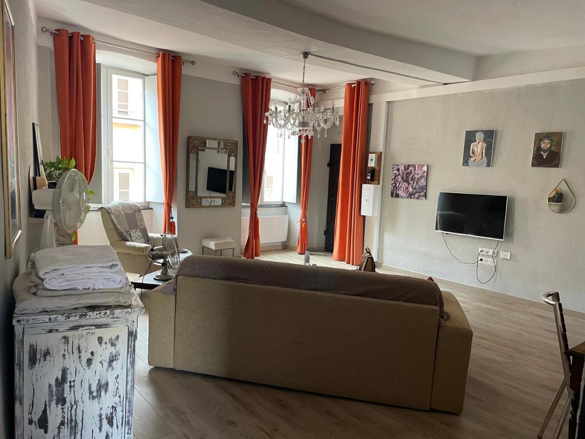 Appartement Bastia Au Pied Du Vieux Port Esterno foto
