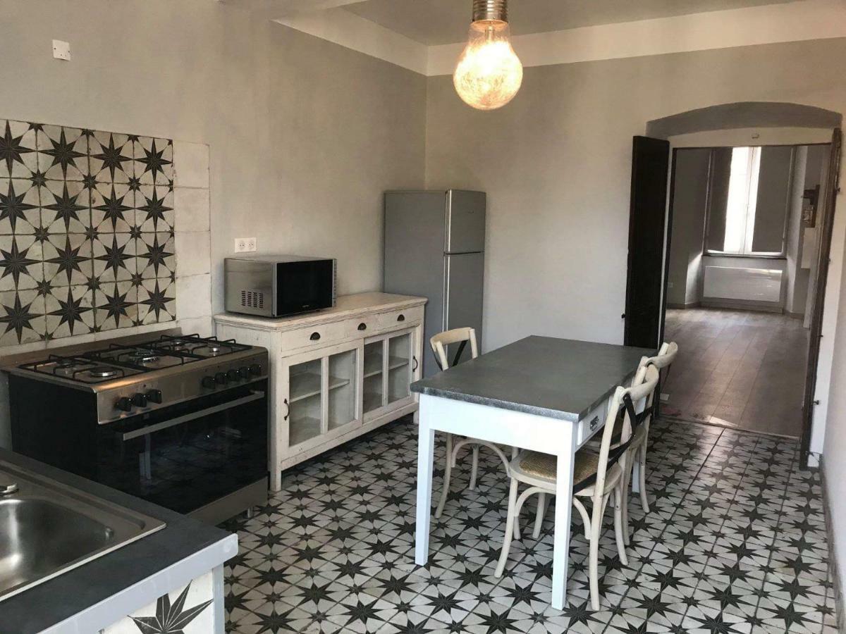 Appartement Bastia Au Pied Du Vieux Port Esterno foto