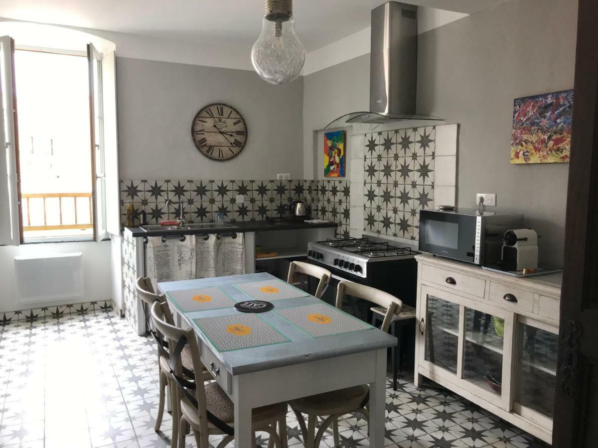 Appartement Bastia Au Pied Du Vieux Port Esterno foto