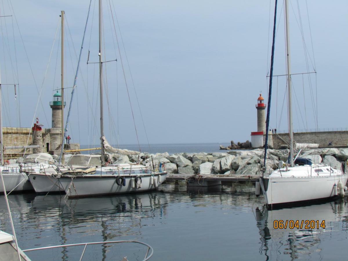 Appartement Bastia Au Pied Du Vieux Port Esterno foto